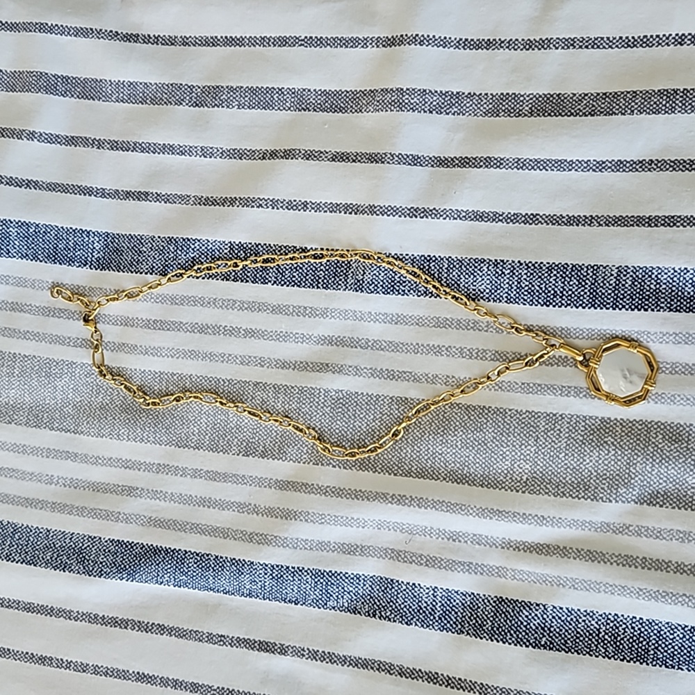 LN Noonday pendant necklace - Picture 5 of 8